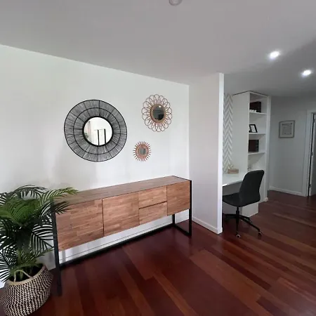 Cristinas 2 Bedroom شقة *