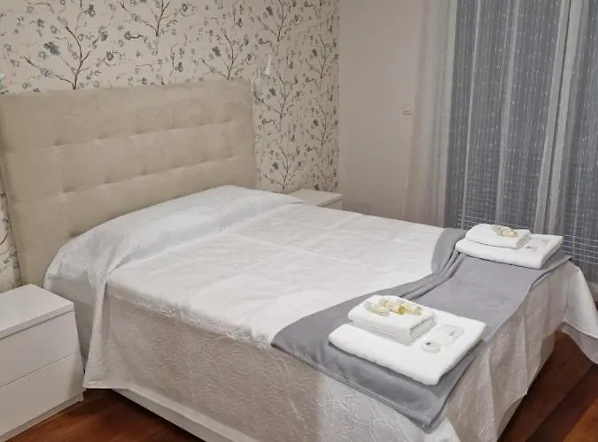 Cristinas 2 Bedroom Appartement